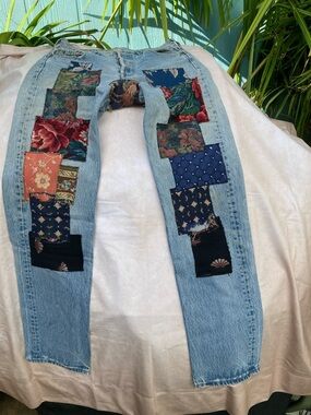 Levi's Light Wash Straight Leg Jeans with Multicolor Patchwork. Vintage 80’s